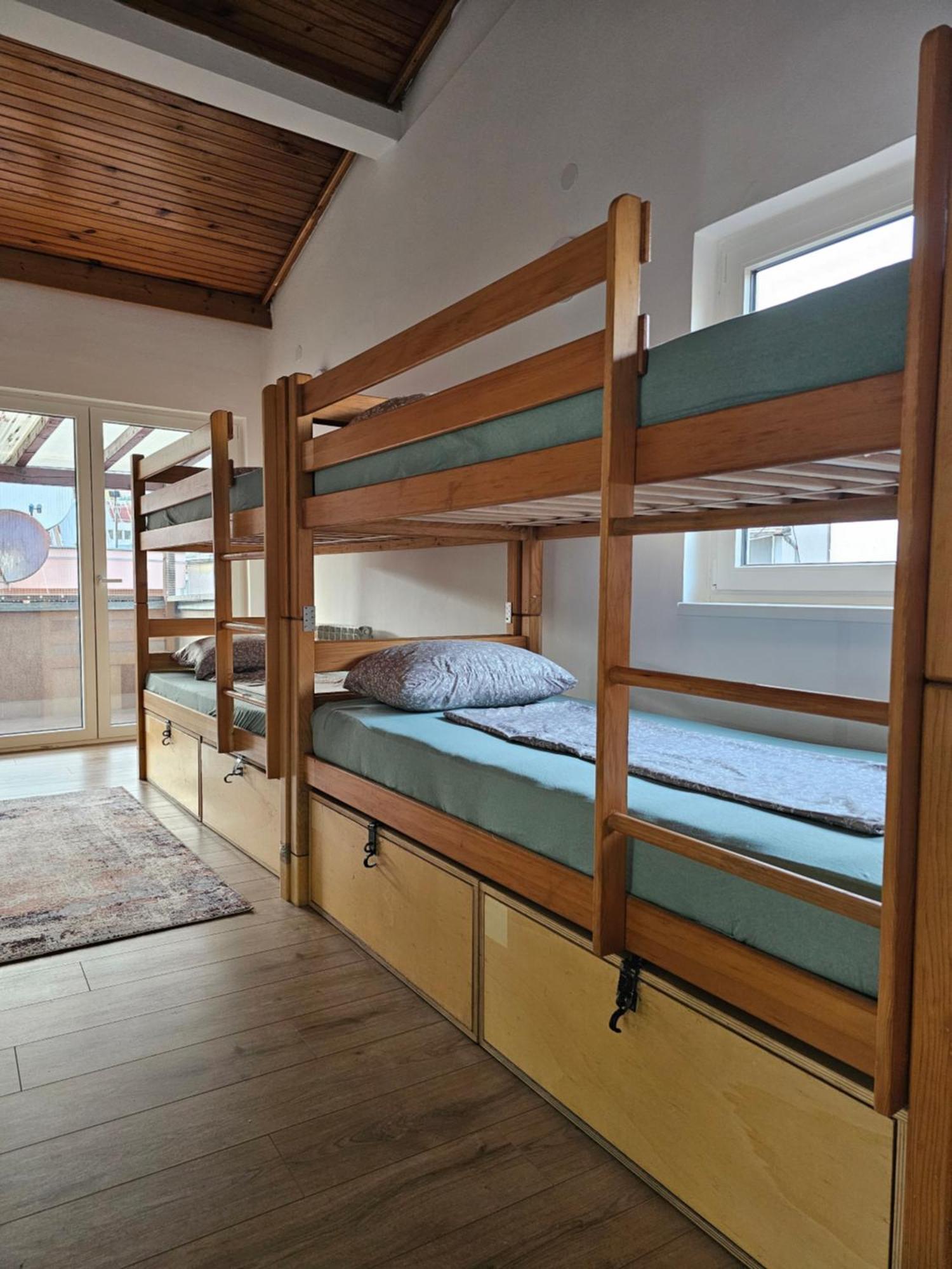 Leopold Chillout Hostel SJJ Eksteriør billede