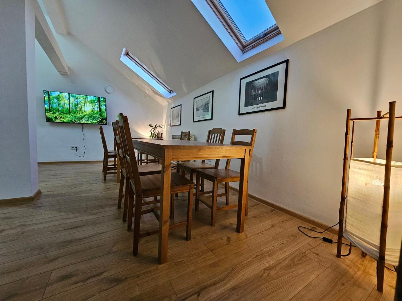 Leopold Chillout Hostel SJJ Eksteriør billede