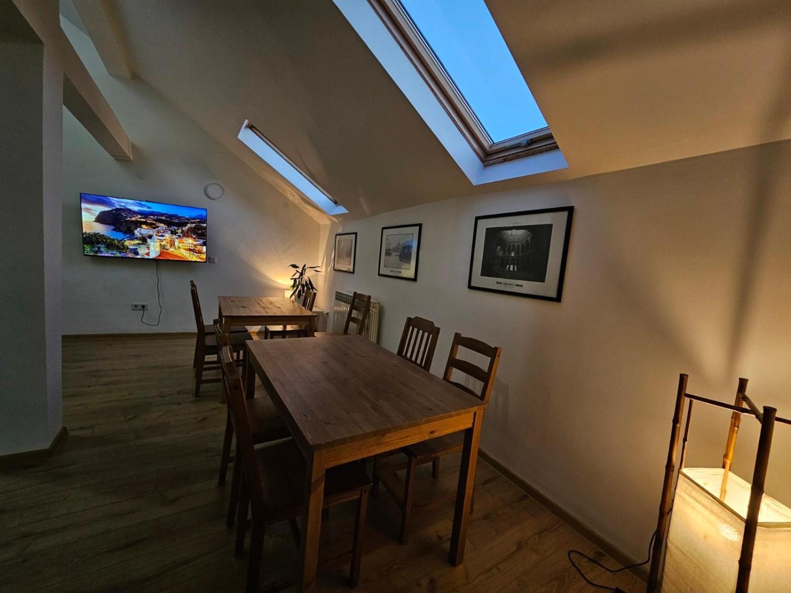 Leopold Chillout Hostel SJJ Eksteriør billede